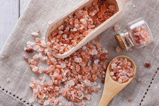 Himalayan Pink Salt vs. Table Salt: Which One Is Better for Your Health?"