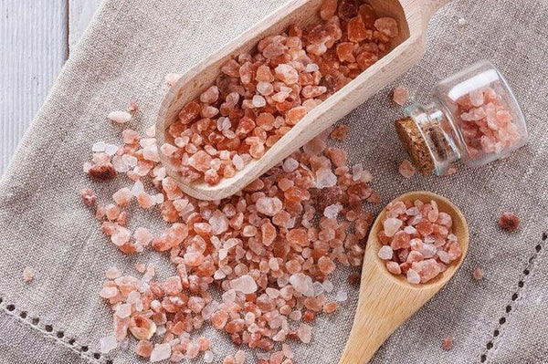 Himalayan Pink Salt vs. Table Salt: Which One Is Better for Your Health?"